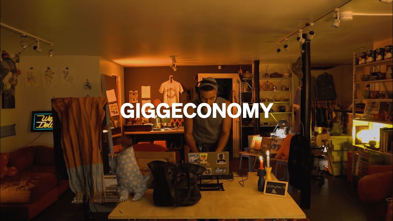 360 SOUND: GIGGECONOMY @ FOLDINGCHAIR - Y2K CLUB MIX